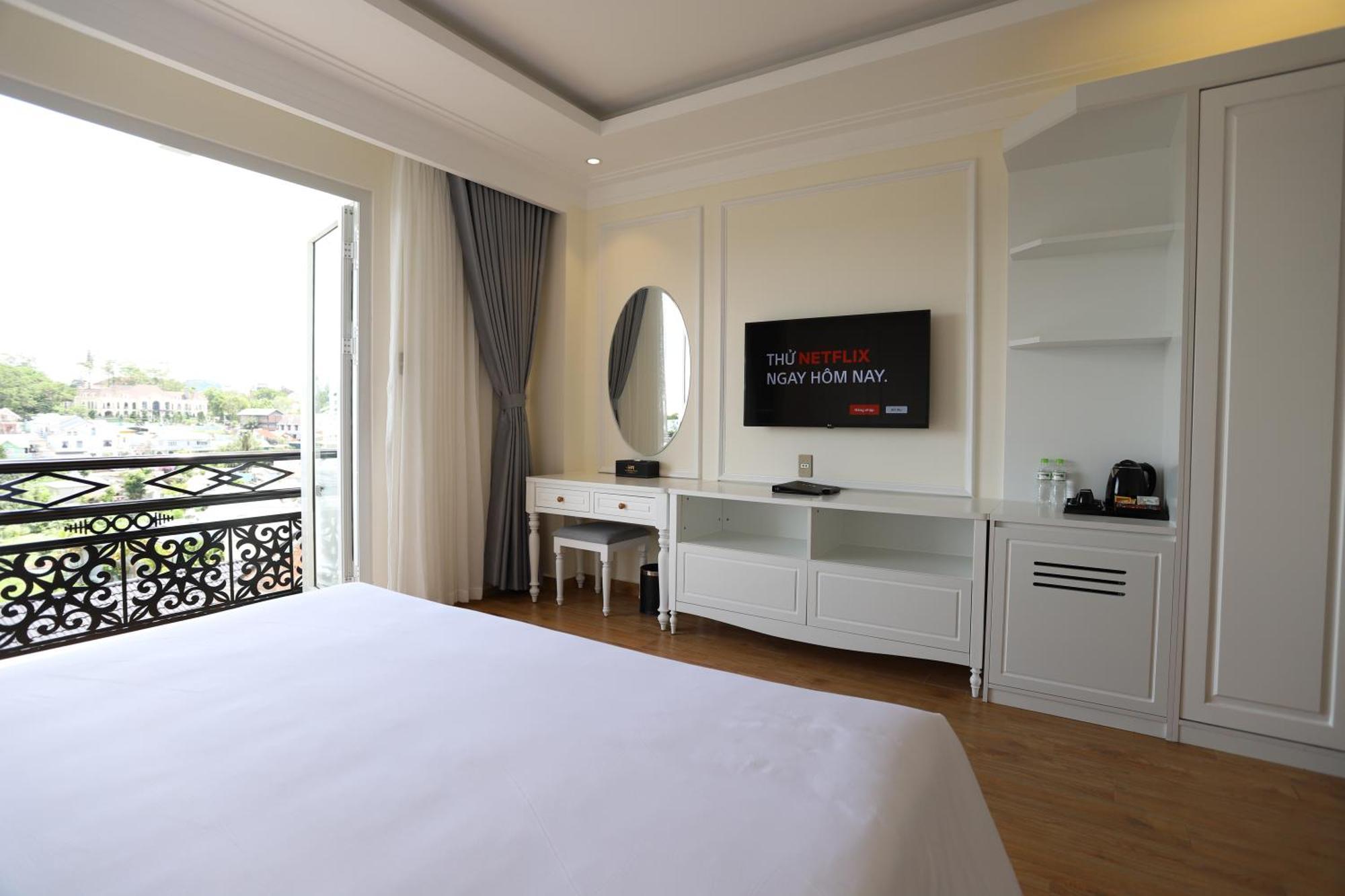 Le Marais Hotel Dalat Extérieur photo