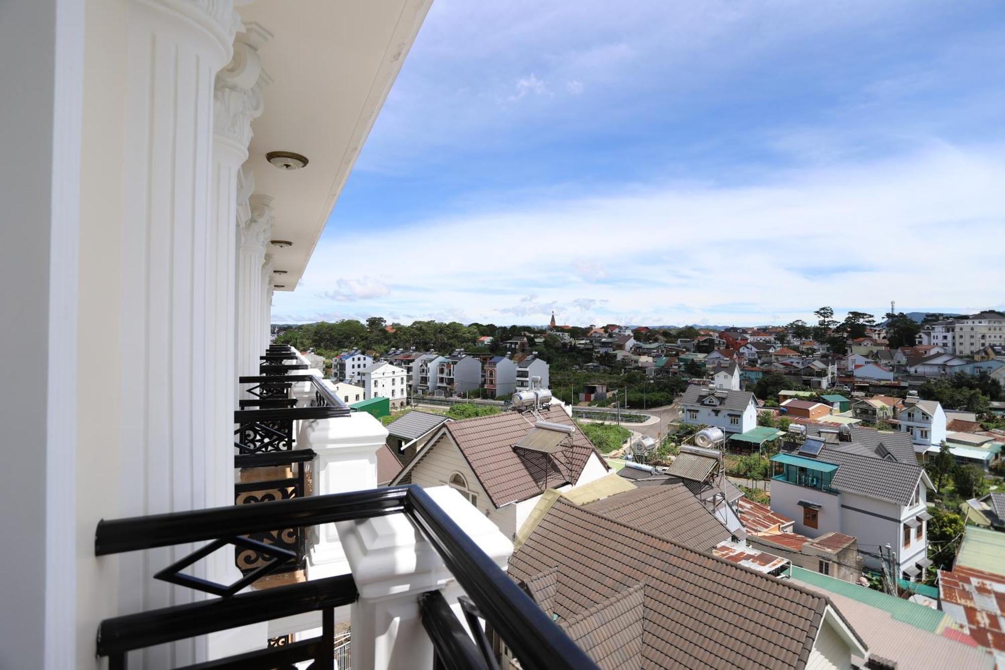 Le Marais Hotel Dalat Extérieur photo