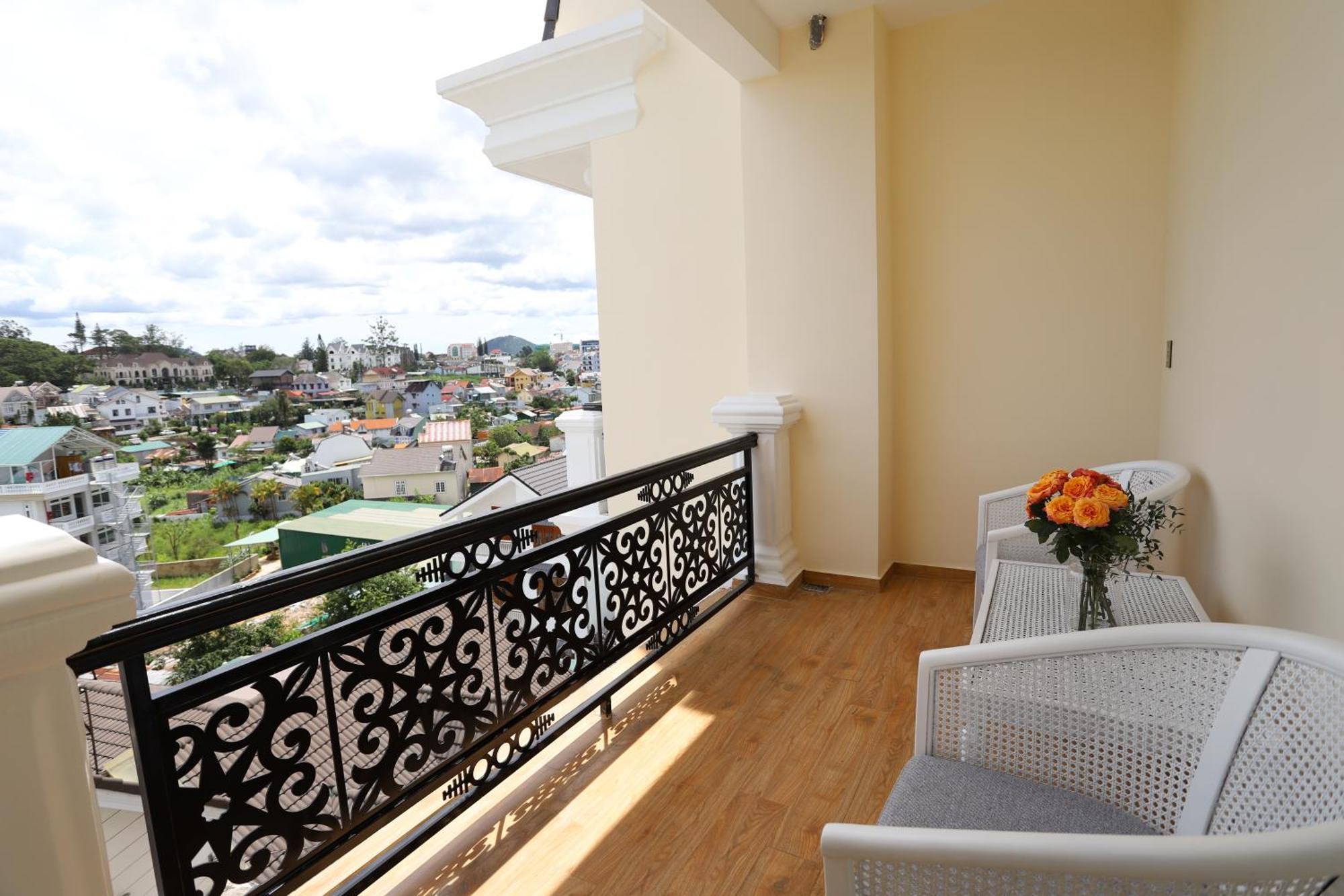 Le Marais Hotel Dalat Extérieur photo